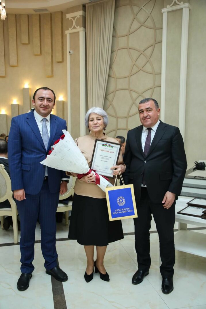 Xətai rayonunda Müəllimlər Günü qeyd olundu