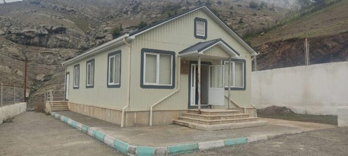 Nazirlikdən Lerikdəki qıfıllı məktəblə bağlı məsələyə REAKSİYA