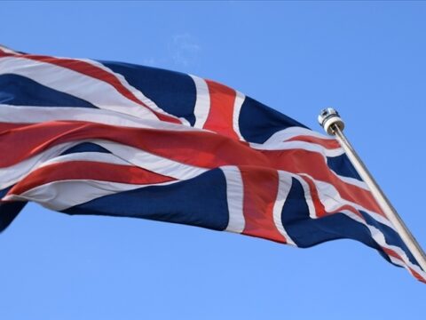 Britaniya daha 4 rus oliqarxı “qara siyahı”ya saldı