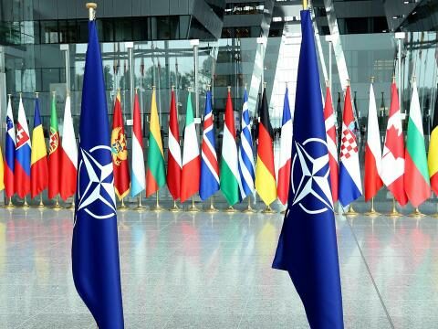 ABŞ NATO missiyalarının miqyasını azaltmağa çalışır — Politico