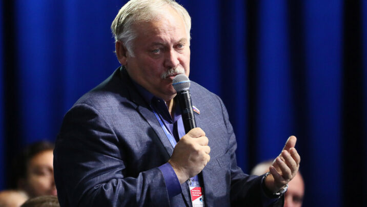 “Ukrayna düşmən münasibət sərgiləyir, Rusiya ilə müharibə aparır, Belarusla buna hazırlaşır…”