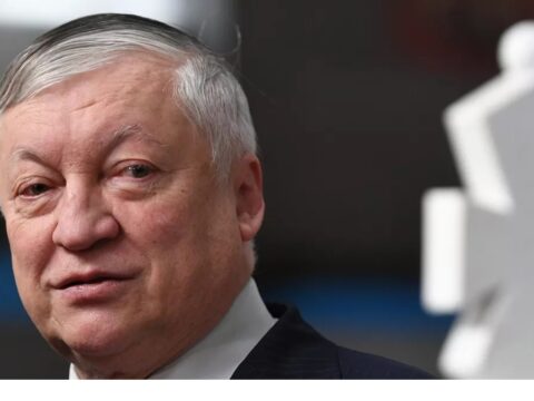 Putin qambiti – “Qana boyanan taxtada qaynar savaş…”