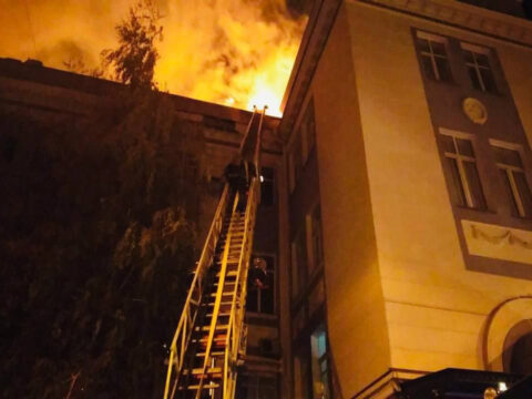 Donetskdə dəmiryol vağzalına “HİMARS” mərmisi düşdü
