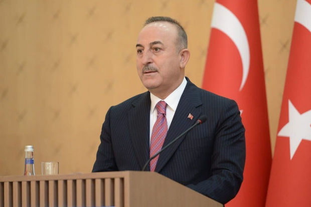 Mövlud Çavuşoğlu: “Can Azərbaycanın Dövlət Bayrağı Günü mübarək olsun!”