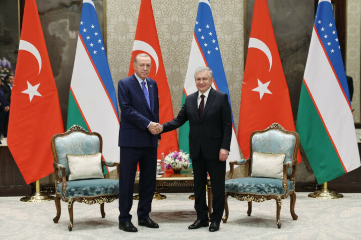 Ərdoğan Özbəkistan Prezidenti ilə görüşdü