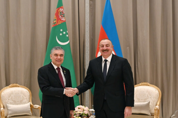 İlham Əliyev Qurbanqulu Berdiməhəmmədovla görüşdü