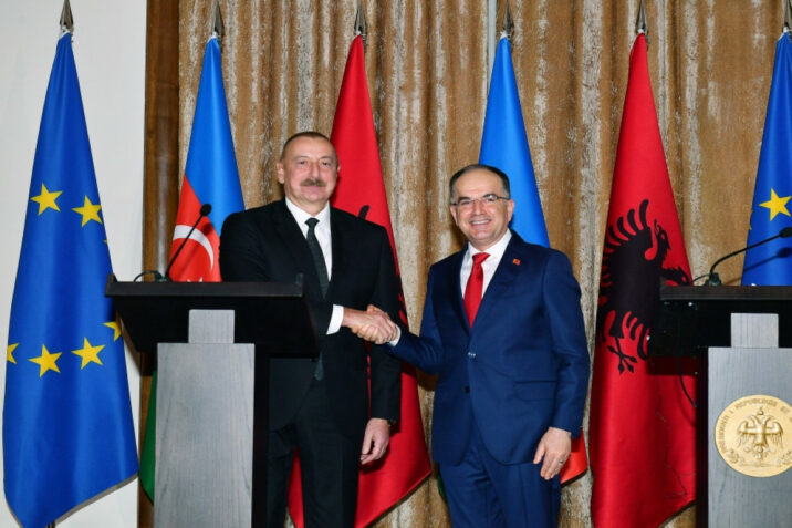 İlham Əliyev albaniyalı həmkarını Azərbaycana dəvət edib