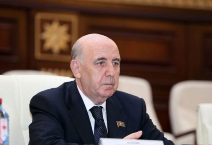 Prezident Əhliman Əmiraslanovu TƏLTİF ETDİ