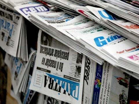 7 qəzetdə 2500 səhv aşkarlanıb