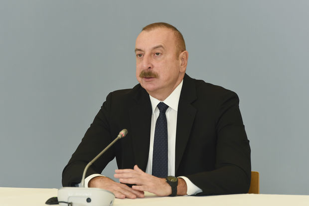 “İran ilə sərhəddə hərbi təlimlər keçirməli olduq ki, onlardan qorxmadığımızı nümayiş etdirək”