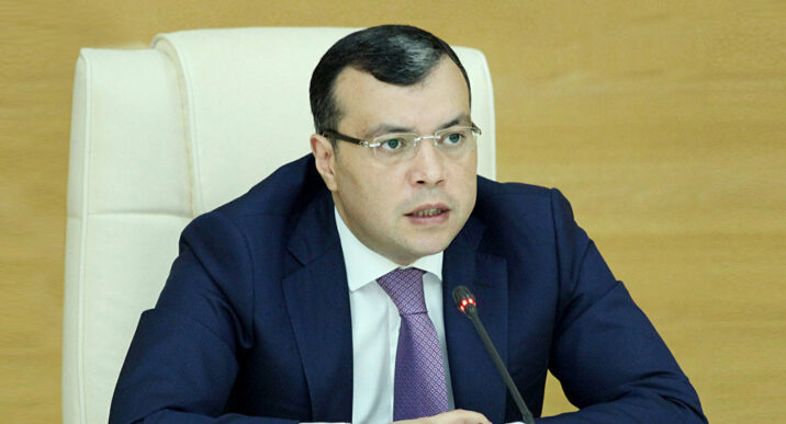 Nazir pensiya yaşının azaldılması təklifinə “YOX” dedi