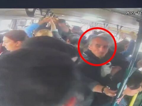 Bakıda avtobuslarda 40-a yaxın sərnişinə qarşı cibgirlik edən şəxslər saxlanılıb