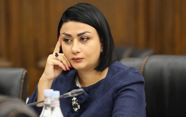 Ermənistanda daha bir müxalif deputat mandatından imtina etdi