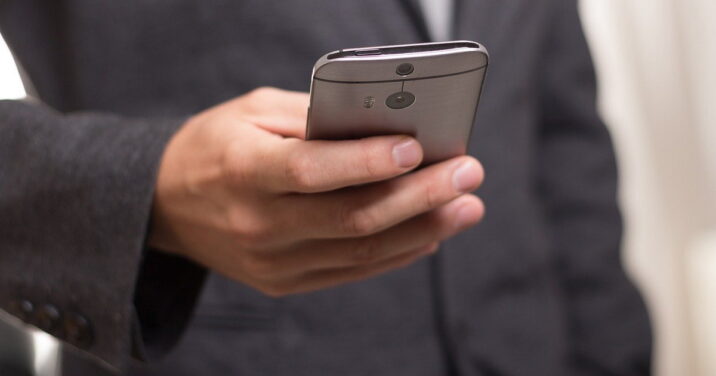 Bakıda 5 minlik telefon oğurlanıb