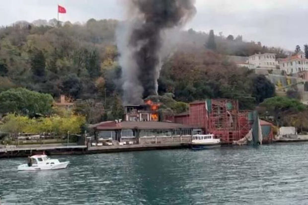 İstanbulda restoranda güclü yanğın – VİDEO