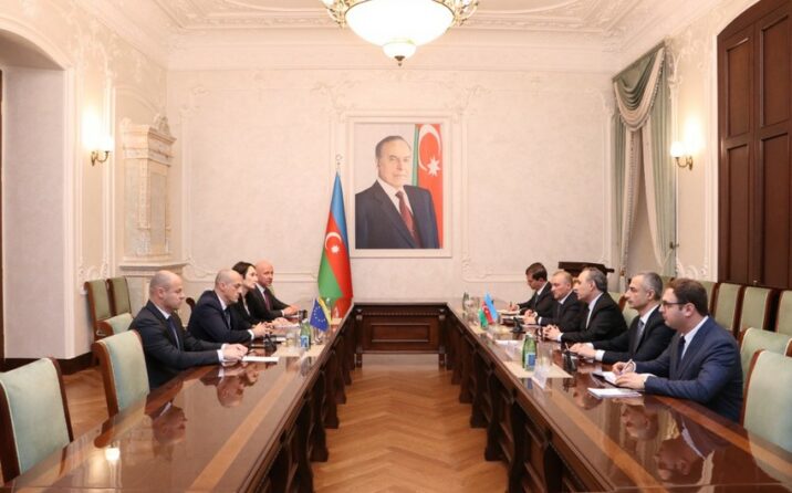 Kamran Əliyev Litvanın Xüsusi İstintaq Xidmətinin rəhbəri ilə görüşüb