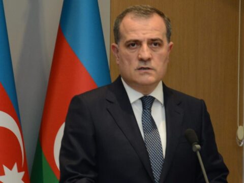 Ceyhun Bayramov Varşavada keçirilən konfransda iştirak edir