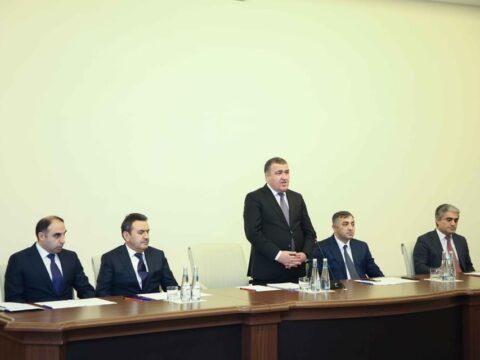 Xətai rayonu qışa necə hazırlaşır? Başçı iclac keçirdi
