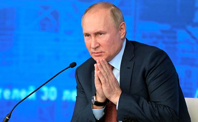 Putindən ruslara çağırış: hamı yerli mal alsın!