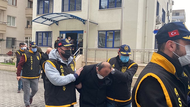 Qadınları əxlaqsızlığa sürükləyənlər qandallandı