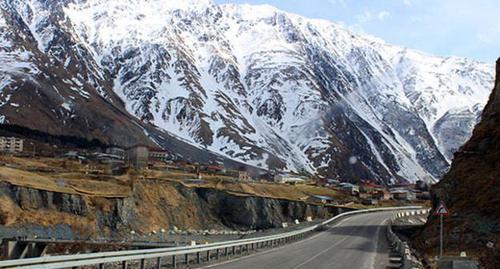 Gürcüstanı Rusiya ilə birləşdirən yol BAĞLANDI