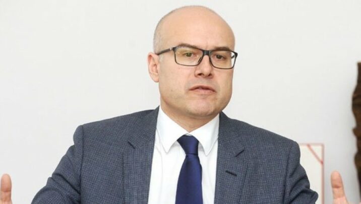 “Partlayış üçün bir kibrit kifayətdir” – Müdafiə naziri