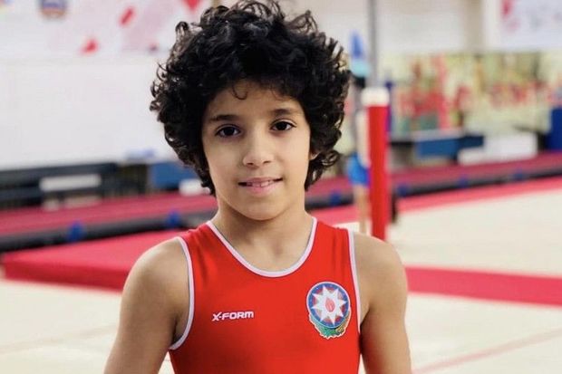 Azərbaycanın idman gimnastı Rusiyada qızıl medal qazanıb – FOTO/VİDEO