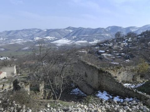 Tuğ kəndində əsir düşərgəsi, dəhşətli işgəncə