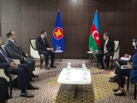 XİN başçısının müavini ASEAN-ın Baş katibi ilə görüşüb