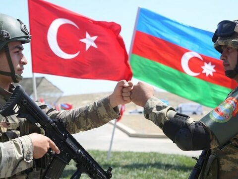 Müdafiə Nazirliyi "Qardaş yumruğu" təlimindən görüntülər yaydı – VİDEO