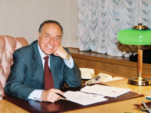 “Heydər Əliyev dühası bütün qələbələrimizin mənbəyidir”