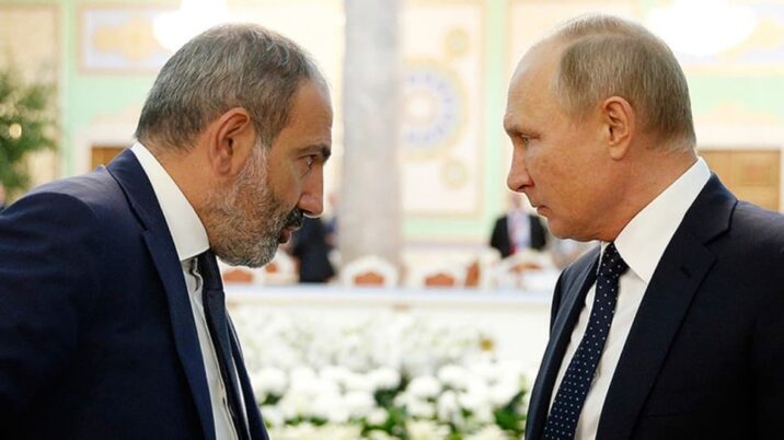 Putin Paşinyanla danışıqlar apardı