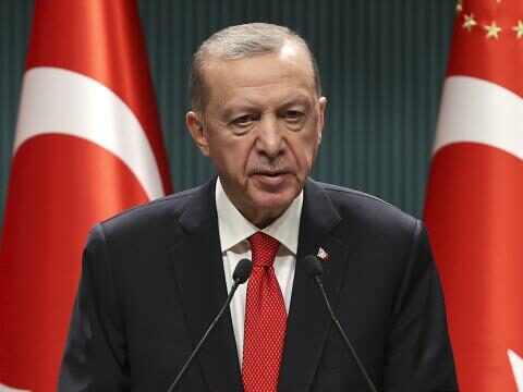 “Kiminləsə görüşəndə heç kimdən icazə almıram” – Ərdoğan