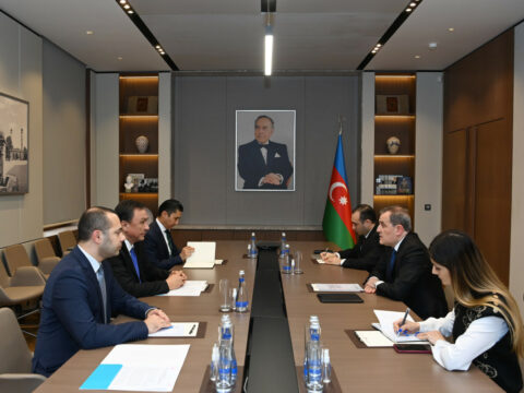 Ceyhun Bayramov TDT baş katibi ilə görüşdü