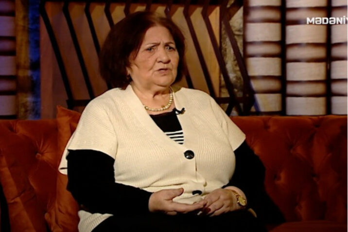 Şövkət Zərin Horovlu: “İlk kitabım müharibələrin birində yanaraq külə çevrilib” – VİDEO