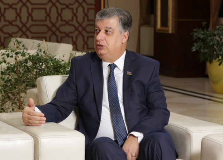 ”Laçın dəhlizində gömrük və sərhəd postlarımızı təşkil etməliyik”