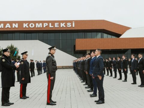 Vilayət Eyvazov Xaçmazda sıra baxışı keçirib