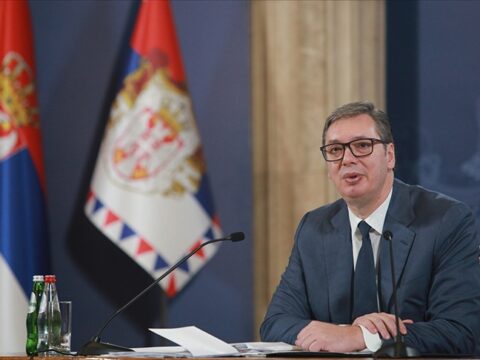 NATO-dan Kosovadakı serbləri qorumağı xahiş edirəm