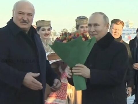 “Lukaşenko ilə qucaqlaşıb öpüşən gerçək Putin olmayıb…”- Keçmiş “KQB” əməkdaşı…-VİDEO