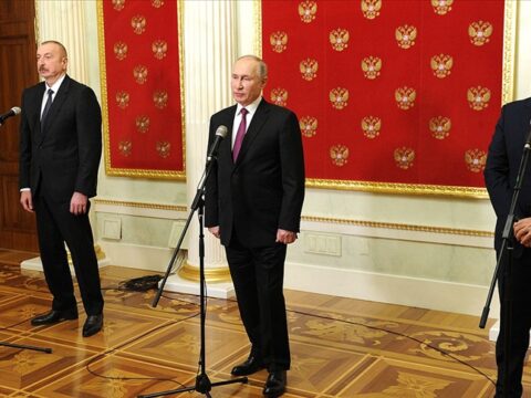 Putin, Əliyev və Paşinyan görüşü olmayacaq