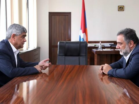 Xankəndidə gərginlik: Vardanyan Balasanyanı “VURDU”