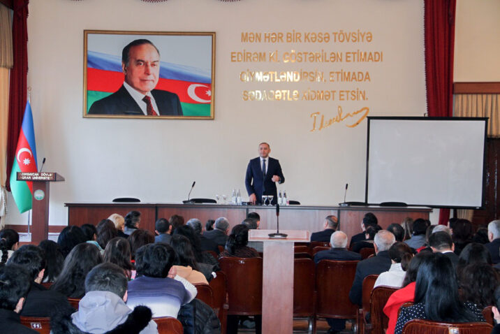 Valideyn və tələbələrin fikirləri dinlənilib