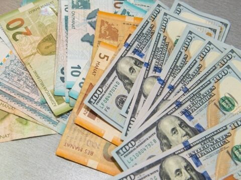 Dolların gələn il üçün ilk MƏZƏNNƏSİ