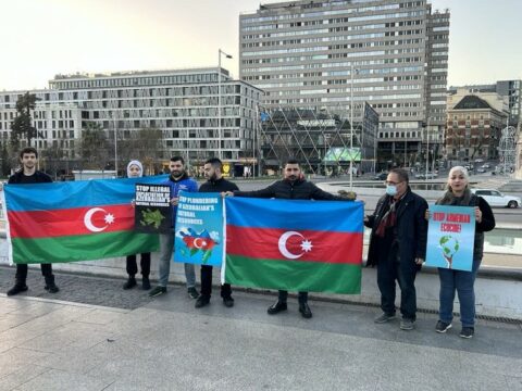 Madriddə ermənilərə ETİRAZ: Buna son qoyun…