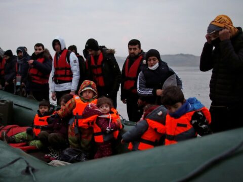 La-Manş boğazı ilə Britaniyaya gedən miqrantların sayı 60 faiz artıb