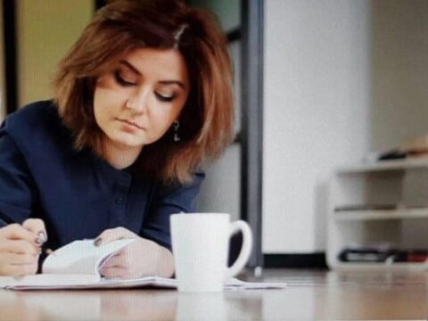 Elə qəribə qız idim ki, necə deyərlər, divara dırmaşırdım…