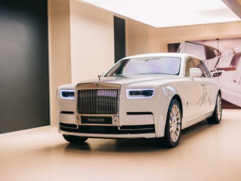 “Rolls-Royce” 2022-ci ildə rekord sayda satılıb