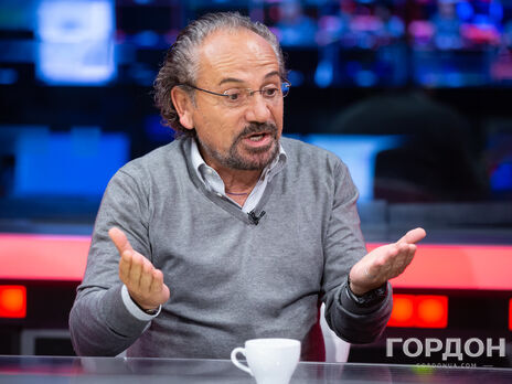 “Kremldə tam xaos hökm sürür, Putin yenidən bunkerdə qapanıb qalıb…”