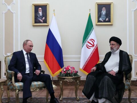 Putin Rəisi ilə Suriyanı müzakirə etdi 
