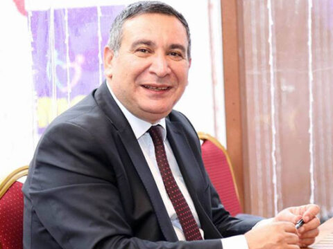 “Atam düşünürdü ki, məktəbdə uşaqlar mənə lağ edəcəklər, buna görə də adımı dəyişdi…”